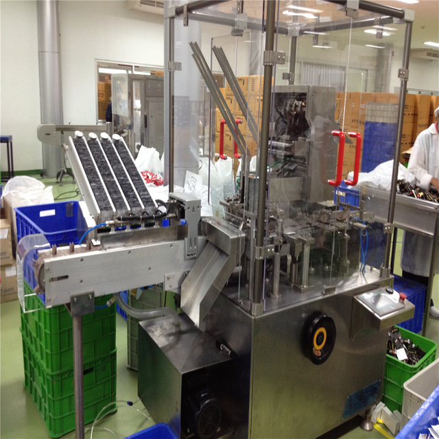 3 أو 4 قطع آلة تغليف الواقي الذكري