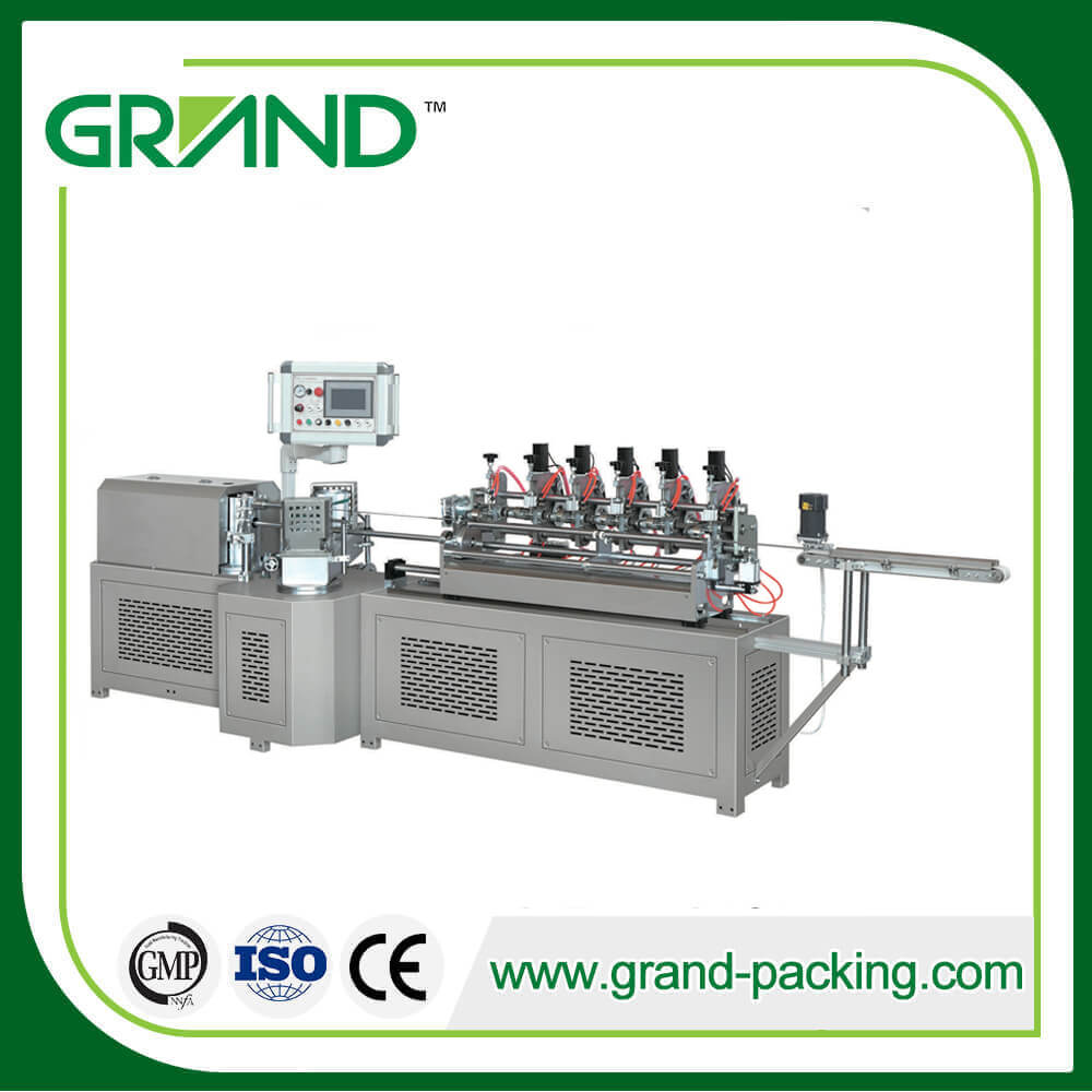 ماكينة صنع قش الورق