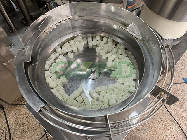 ملء طقم اختبار الأنبوب وتسخين الجهاز Draw06