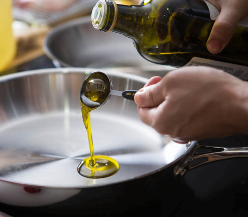 زيت الزيتون 02